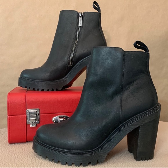 Dr. Martens Shoes - Dr. Martens